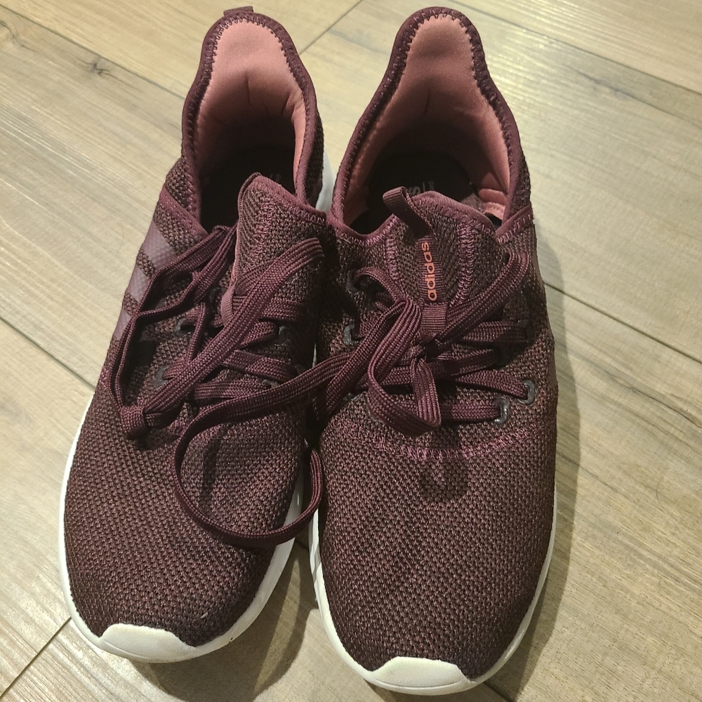 Adidas Cloudfoam Pure Burgundy Womens 9 Comfort Walking Lightweight B43675